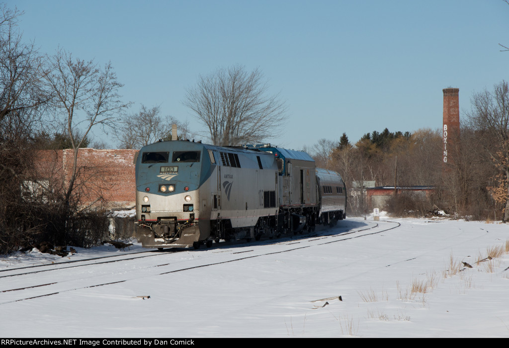 AMTK 103 Leads 684 in Portland 